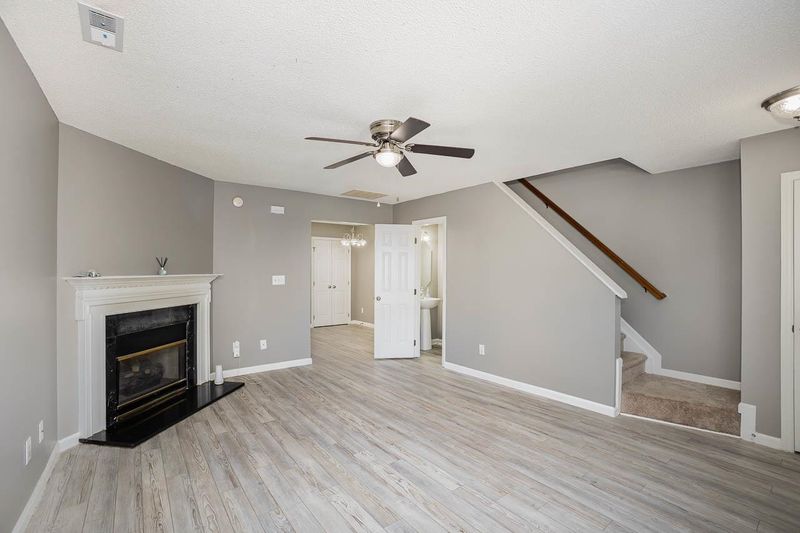 2228 Turtle Point Dr, Raleigh, NC 27604
