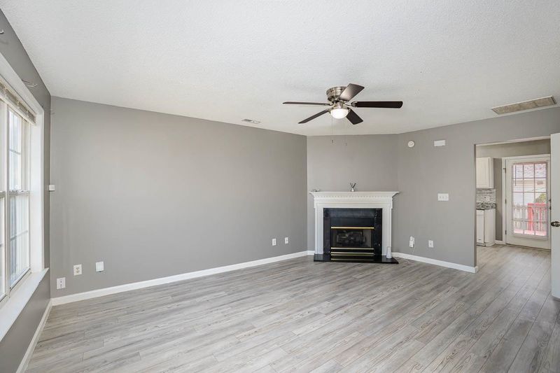 2228 Turtle Point Dr, Raleigh, NC 27604