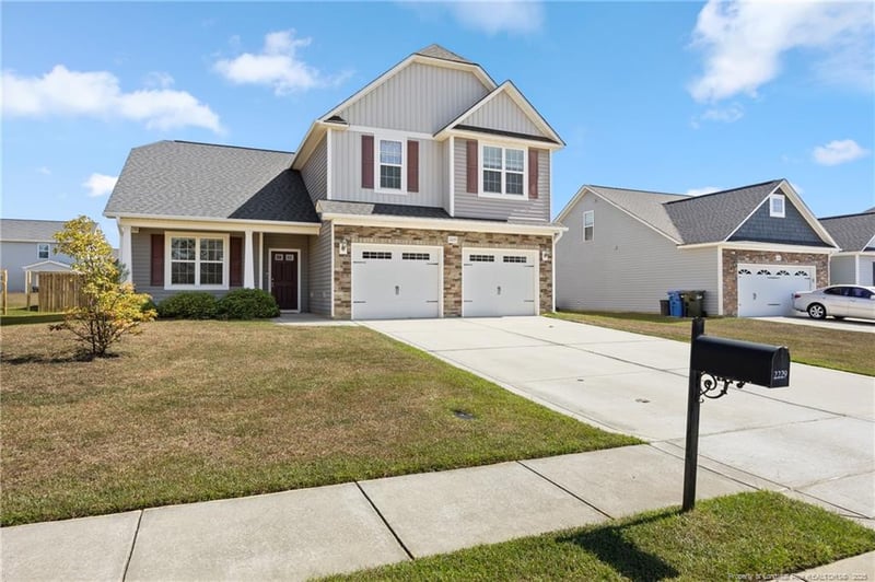 2229 Courtland Dr, Fayetteville, NC 28314