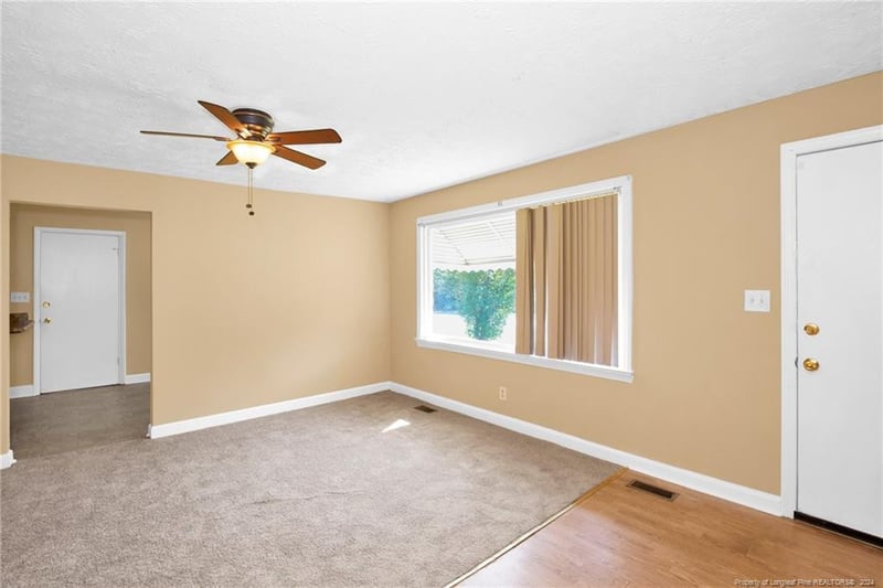 2229 Kimberly Dr, Fayetteville, NC 28306