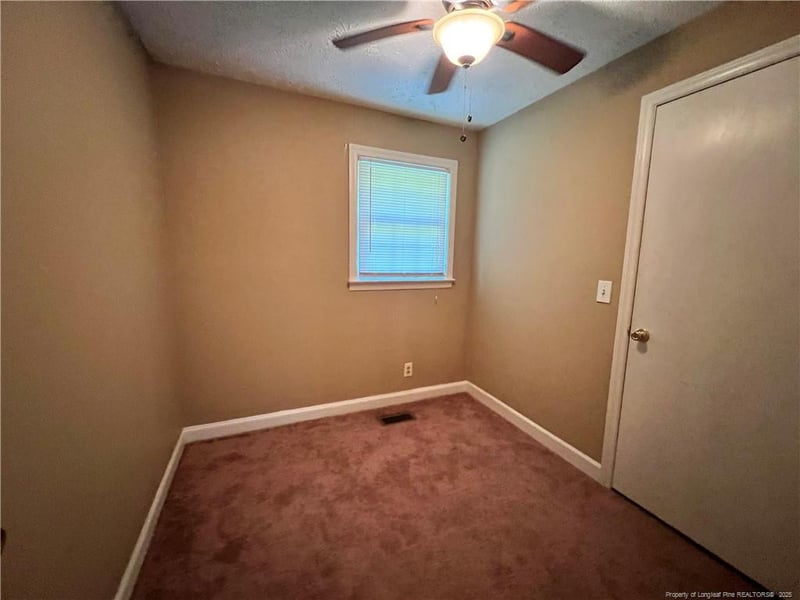 2229 Kimberly Dr, Fayetteville, NC 28306