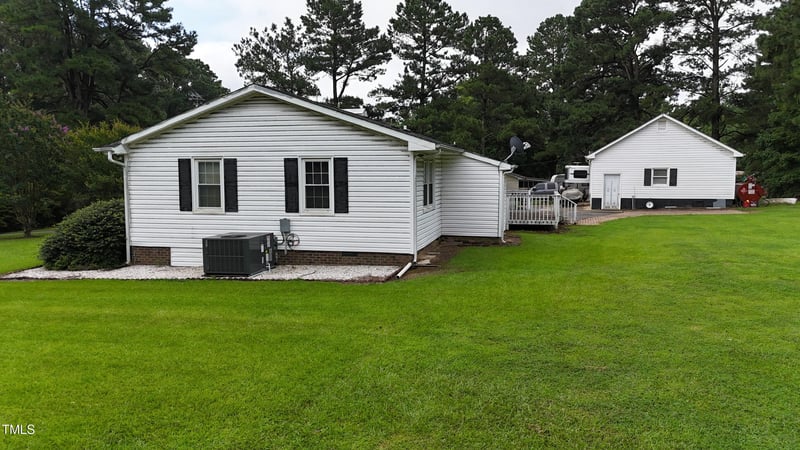 2229 Lizard Lick Rd, Zebulon, NC 27597