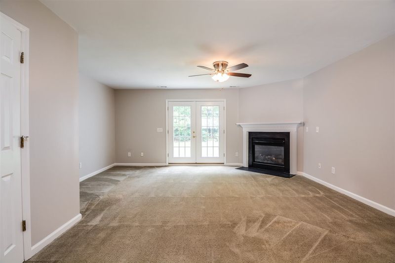 2229 Walnut Ridge Ct, Raleigh, NC 27610