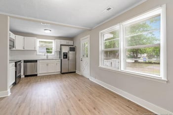 223 Circle Ct, Fayetteville, NC 28301