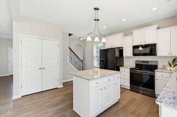 223 Crawford Pw, Clayton, NC 27520