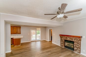 223 Crestview Dr, Durham, NC 27712