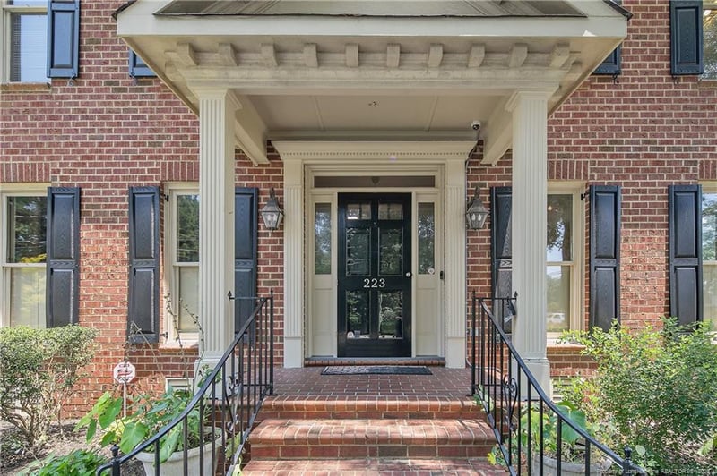 223 Devane St, Fayetteville, NC 28305