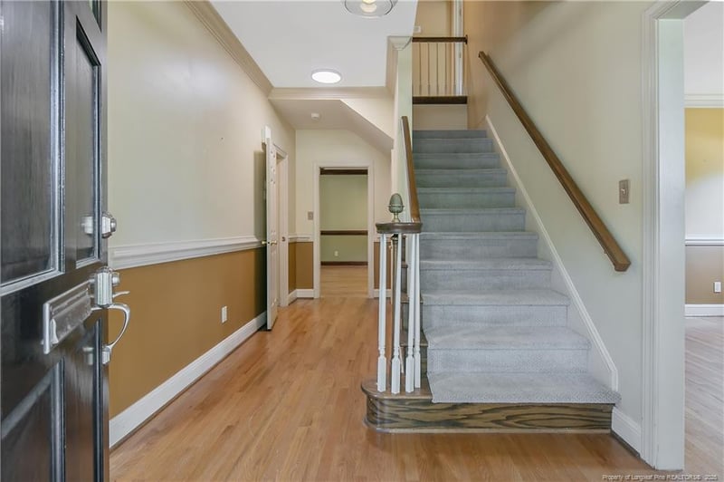 223 Devane St, Fayetteville, NC 28305