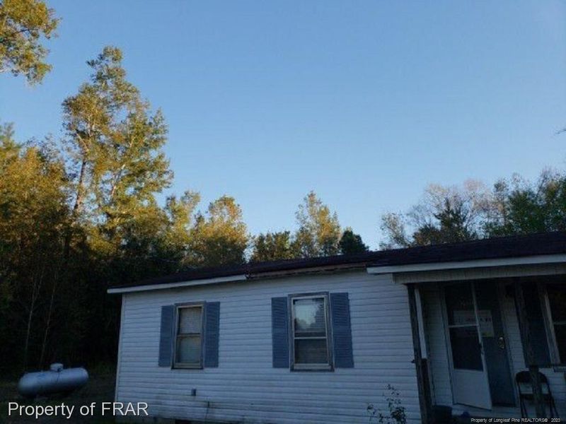 223 Draper Rd, Fayetteville, NC 28312