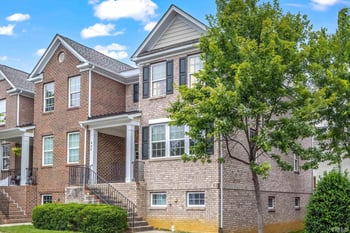 223 Grindstone Dr, Apex, NC 27502