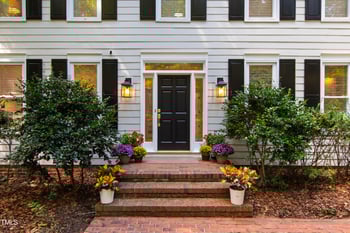 223 Huntington Dr, Chapel Hill, NC 27514
