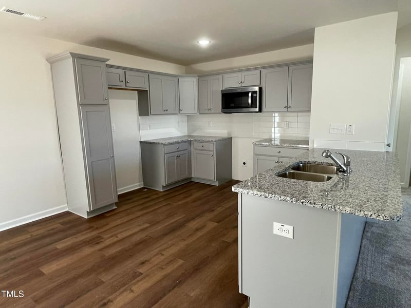 223 Magnolia Run Way, Benson, NC 27504