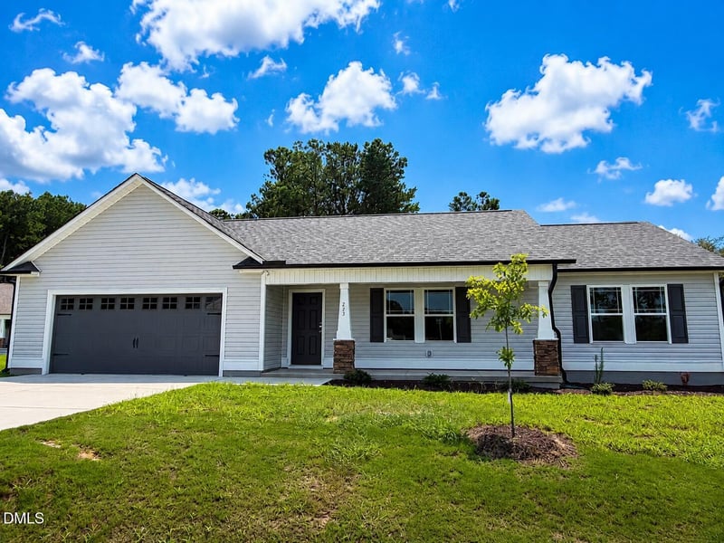 223 Magnolia Run Way, Benson, NC 27504