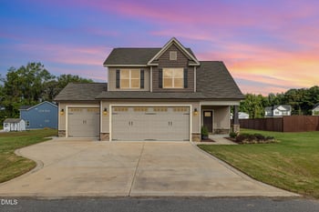 223 Nolan Park Dr, Selma, NC 27576