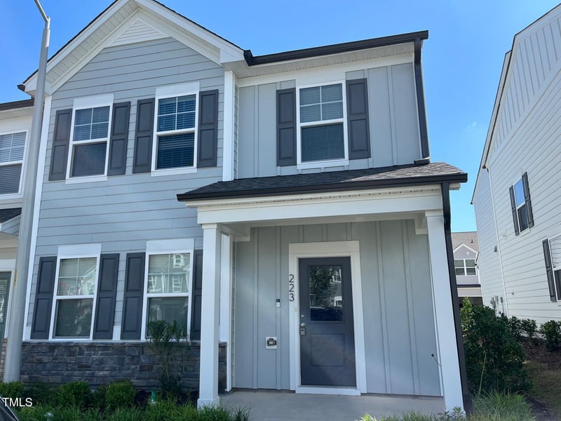 223 Parker Sta Ave, Fuquay Varina, NC 27526