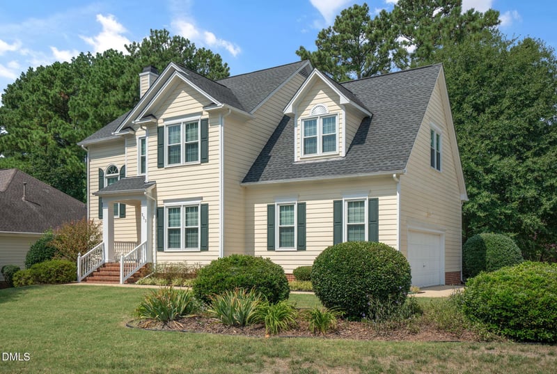 223 Ravenstone Dr, Cary, NC 27518