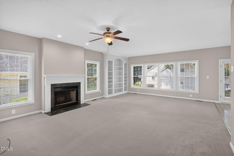 223 Ravenstone Dr, Cary, NC 27518