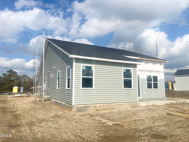 223 Scarlet Sage Dr, Fuquay Varina, NC 27526