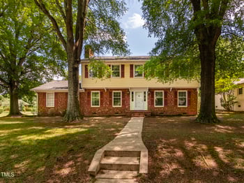 223 Shadowbrook Dr, Burlington, NC 27215