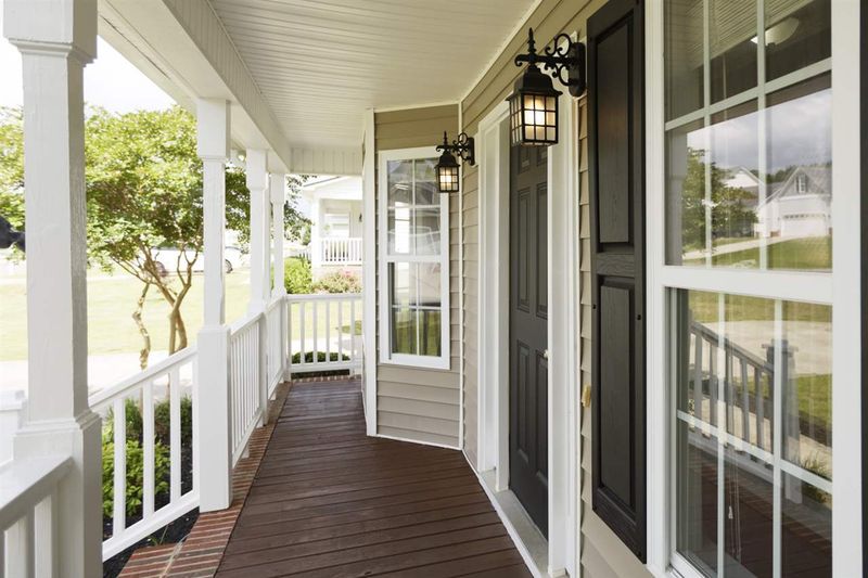 223 Snowberry Ln, Smithfield, NC 27577