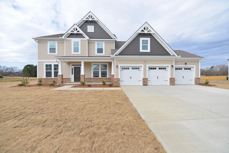 223 Steep Rock Dr, Willow Springs, NC 27592