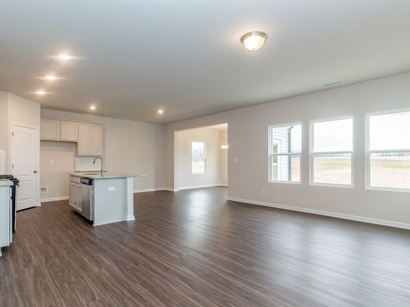 223 Watauga Lake Dr, Fuquay Varina, NC 27526