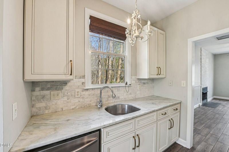 2230 Long Pine Ln, Raleigh, NC 27603