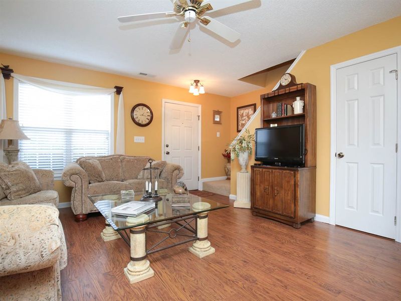 2230 Turtle Point Dr, Raleigh, NC 27604