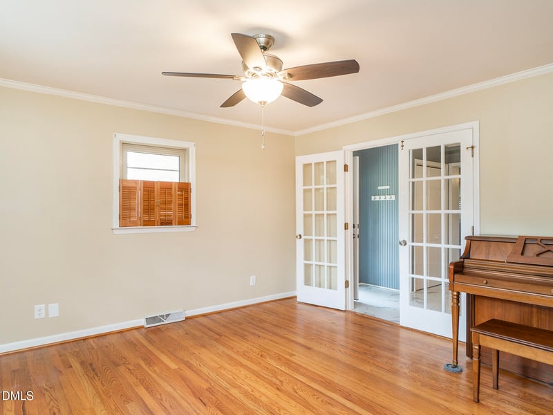 2231 Lacy St, Burlington, NC 27215