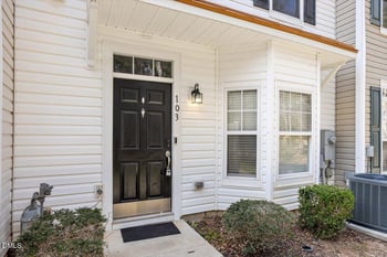 2231 Raven Rd #103, Raleigh, NC 27614