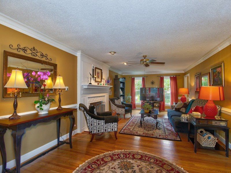 2232 Effingham Cir, Raleigh, NC 27615