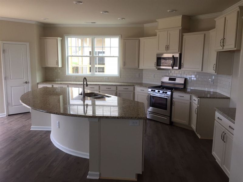 2232 Longmont Dr #377, Wake Forest, NC 27587