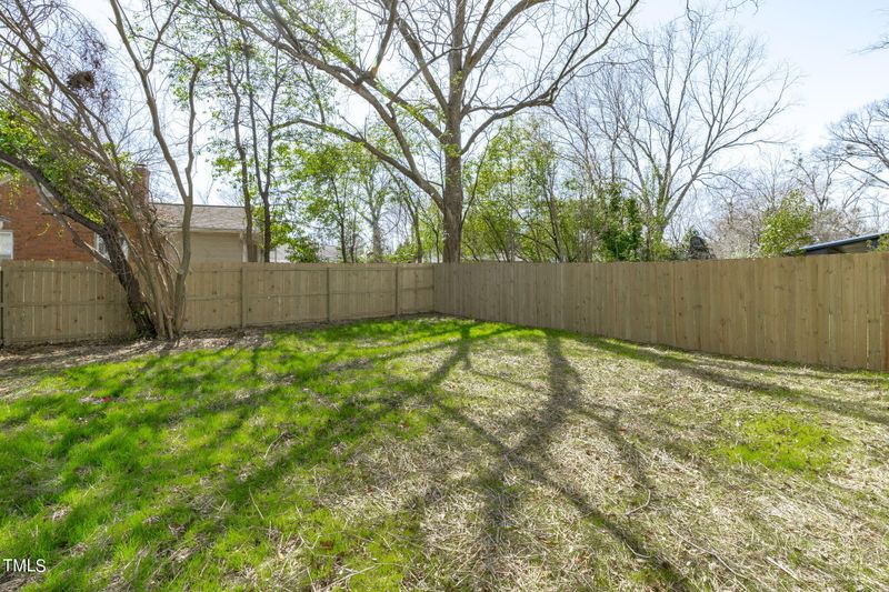 2232 Sheffield Rd #102, Raleigh, NC 27610