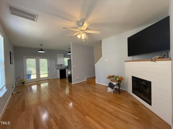 2232 Thornblade Dr, Raleigh, NC 27604