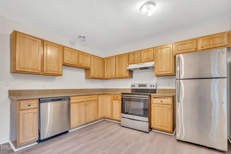 2232 Violet Bluff Ct, Raleigh, NC 27610