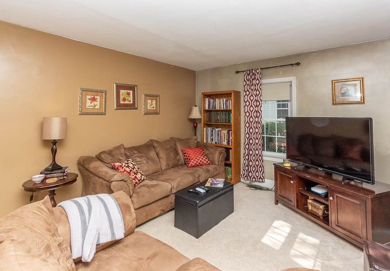 2233 Charlotte St, Durham, NC 27705