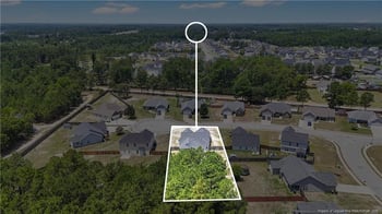 2233 Sir Michael Dr, Hope Mills, NC 28348