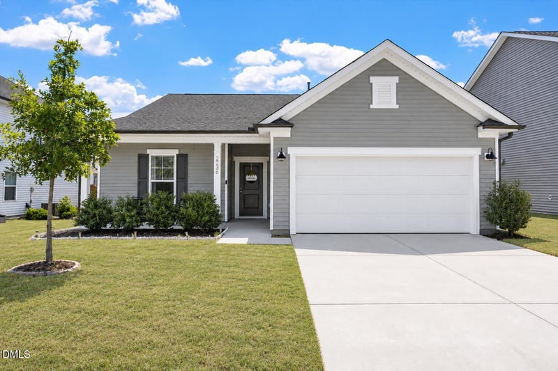 2236 Fairway Green Dr, Fuquay Varina, NC 27526