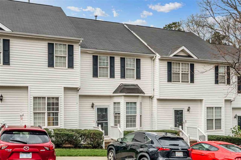 2236 Long Pine Ln, Raleigh, NC 27603