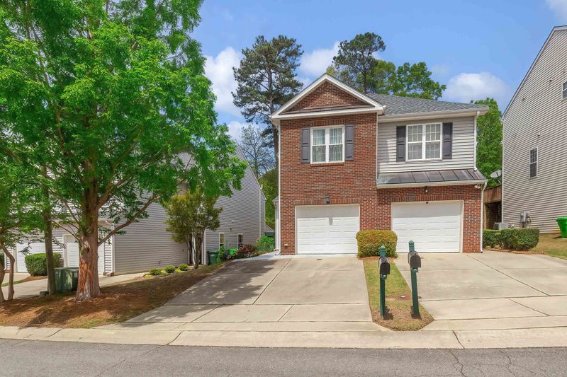 2236 Persimmon Ridge Dr, Raleigh, NC 27604