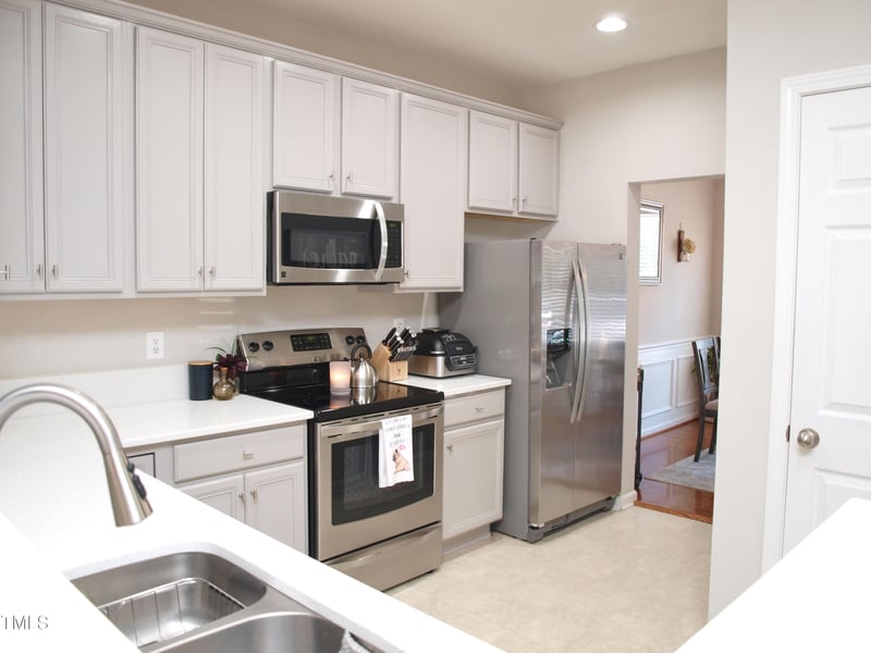2237 Banks Hill Row, Raleigh, NC 27614