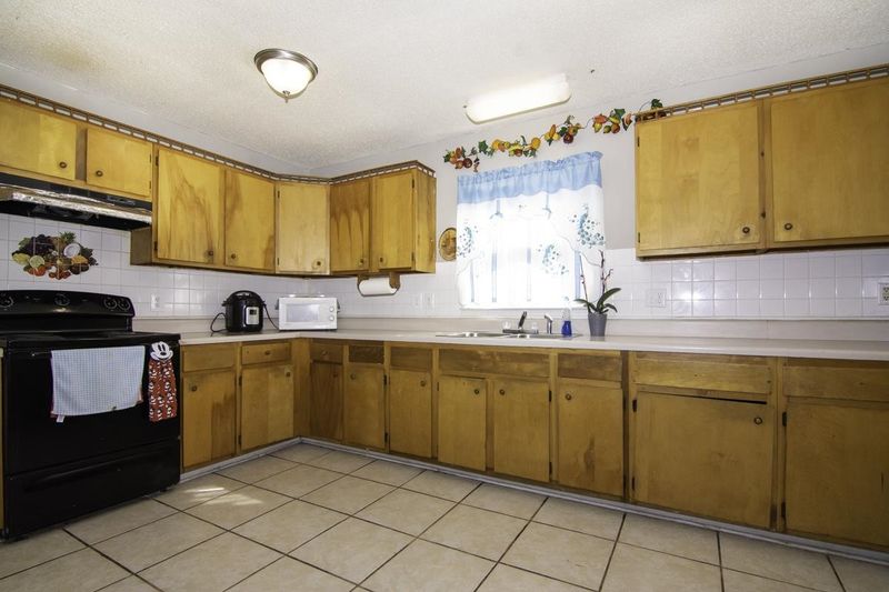 2237 Lafayette St, Durham, NC 27707