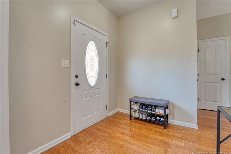 2237 Sir Michael Dr, Hope Mills, NC 28348