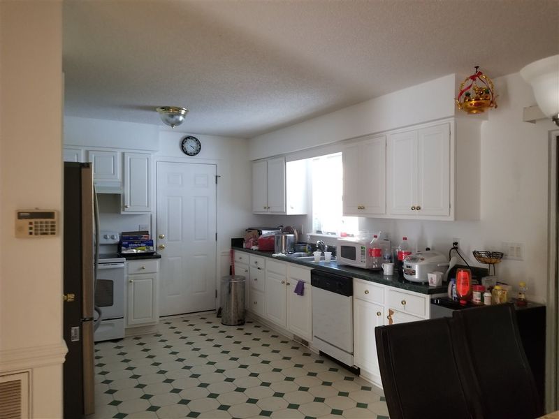 2238 Hillandale Rd, Durham, NC 27705