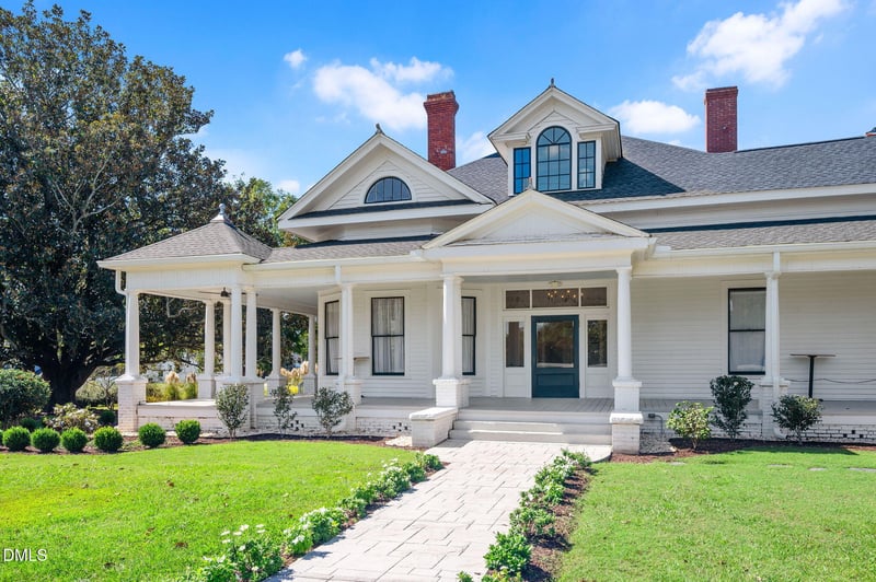 2239 Barber Mill Rd, Clayton, NC 27520