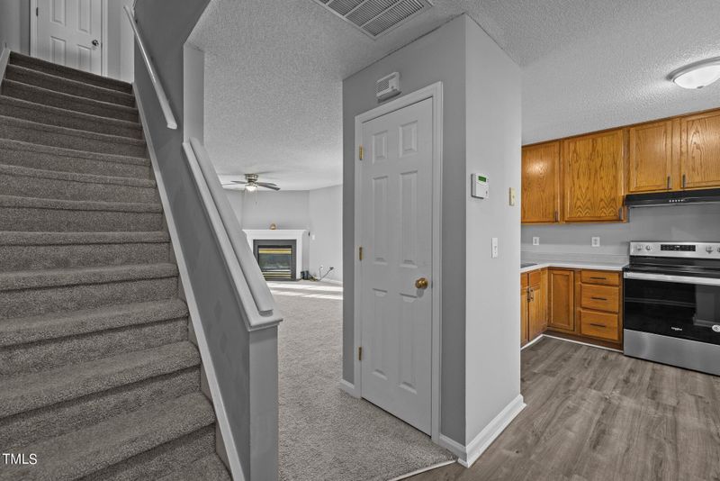2239 Walnut Ridge Ct, Raleigh, NC 27610