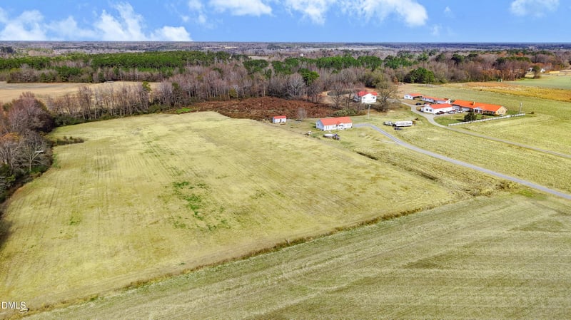 224 Allens Crossroads Rd, Four Oaks, NC 27524