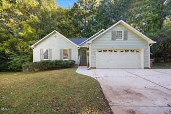 224 Amberglow Pl, Cary, NC 27513