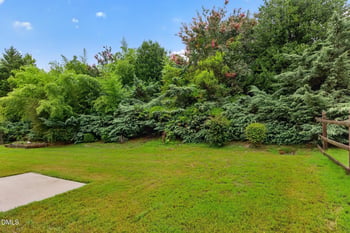 224 Ashdale Dr, Fuquay Varina, NC 27526