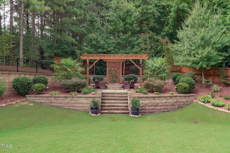 224 Birdsgrove Ct, Cary, NC 27519